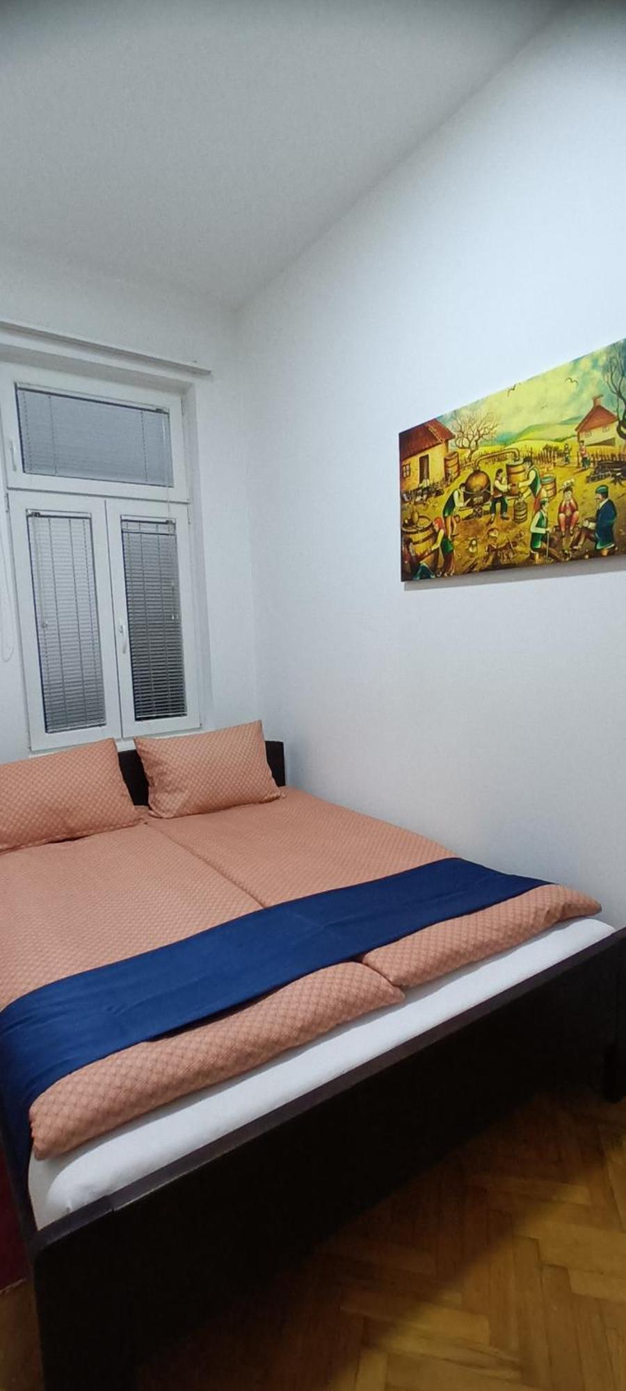 Republica Belgrado Quarto foto