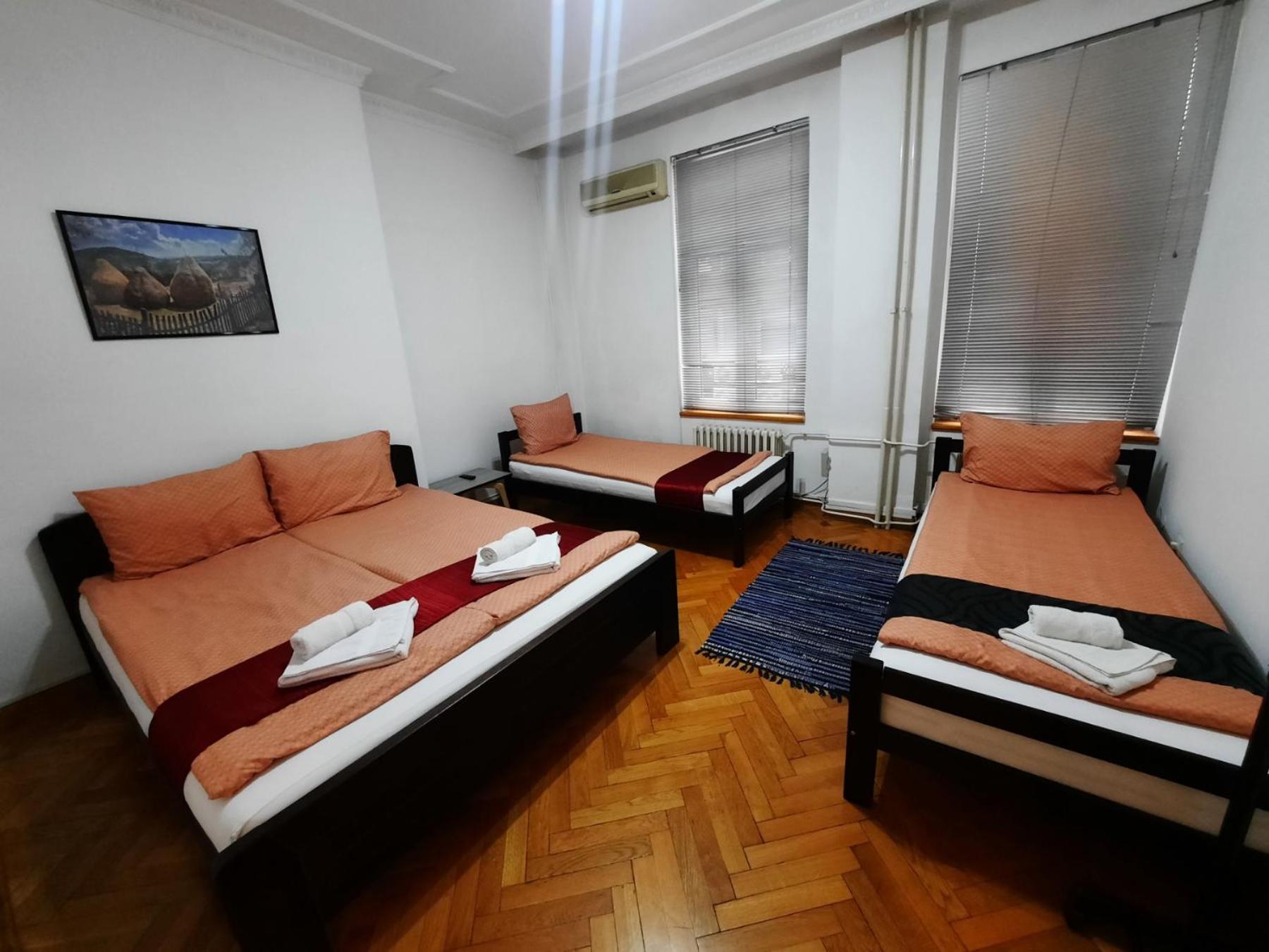 Republica Belgrado Quarto foto