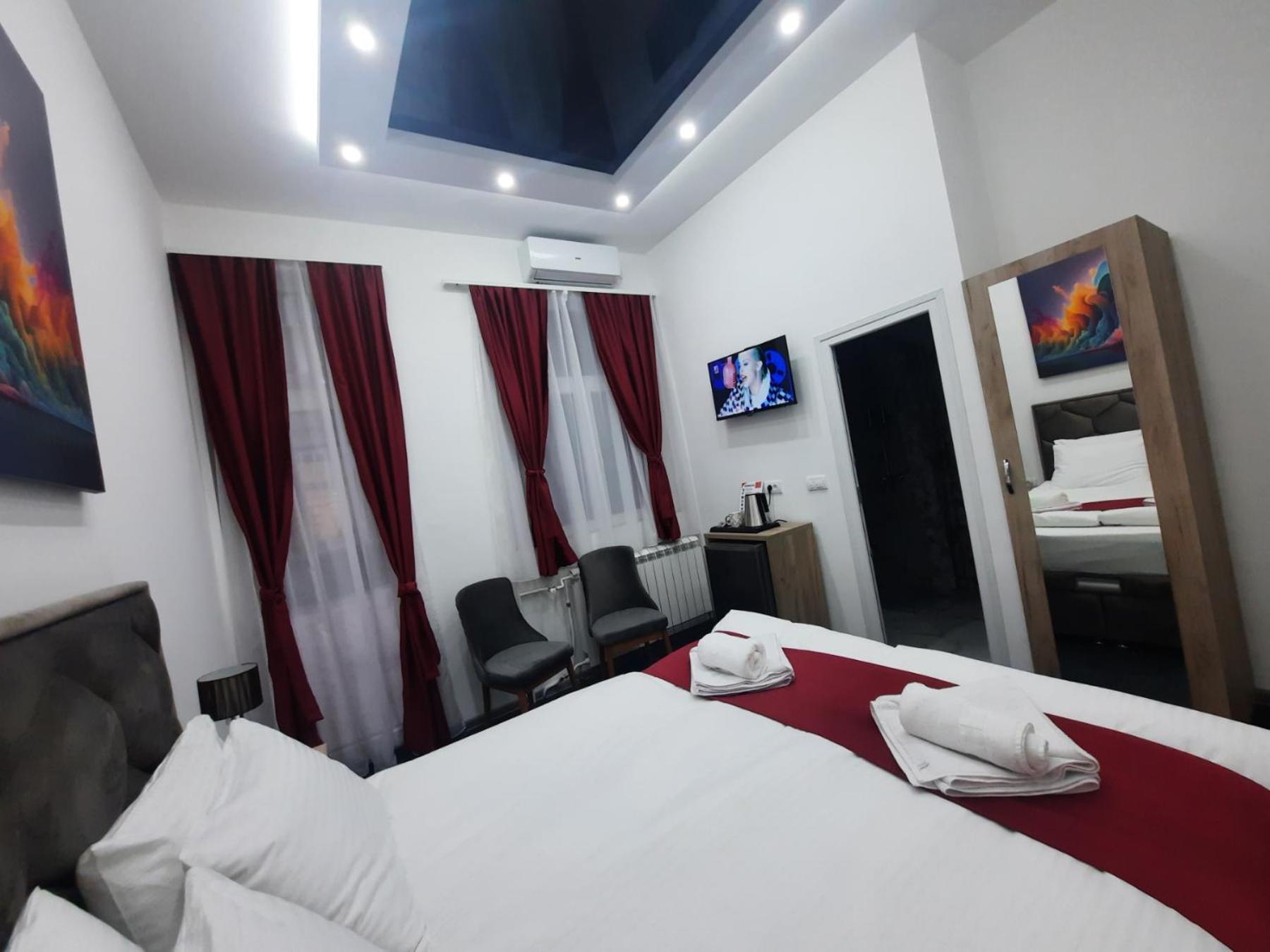 Republica Belgrado Quarto foto