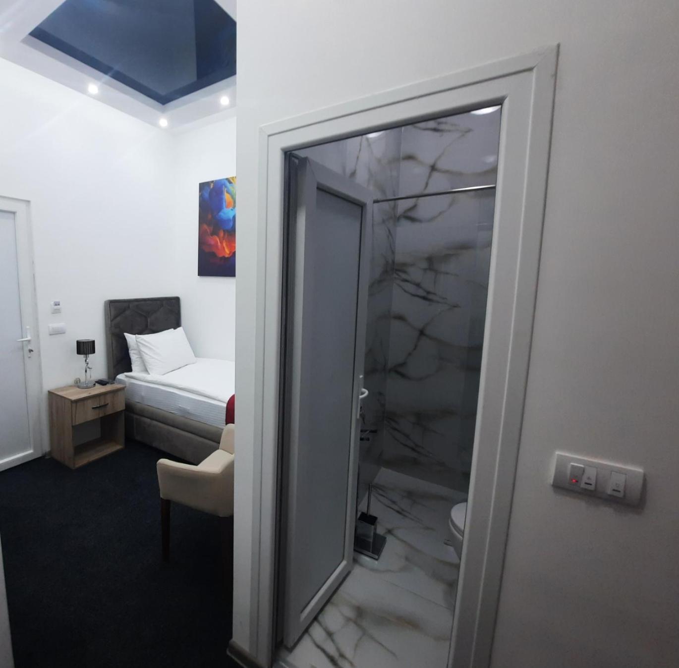 Republica Belgrado Quarto foto