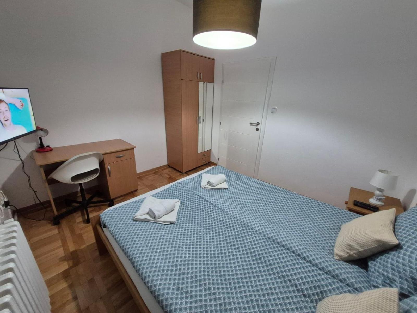 Republica Belgrado Quarto foto