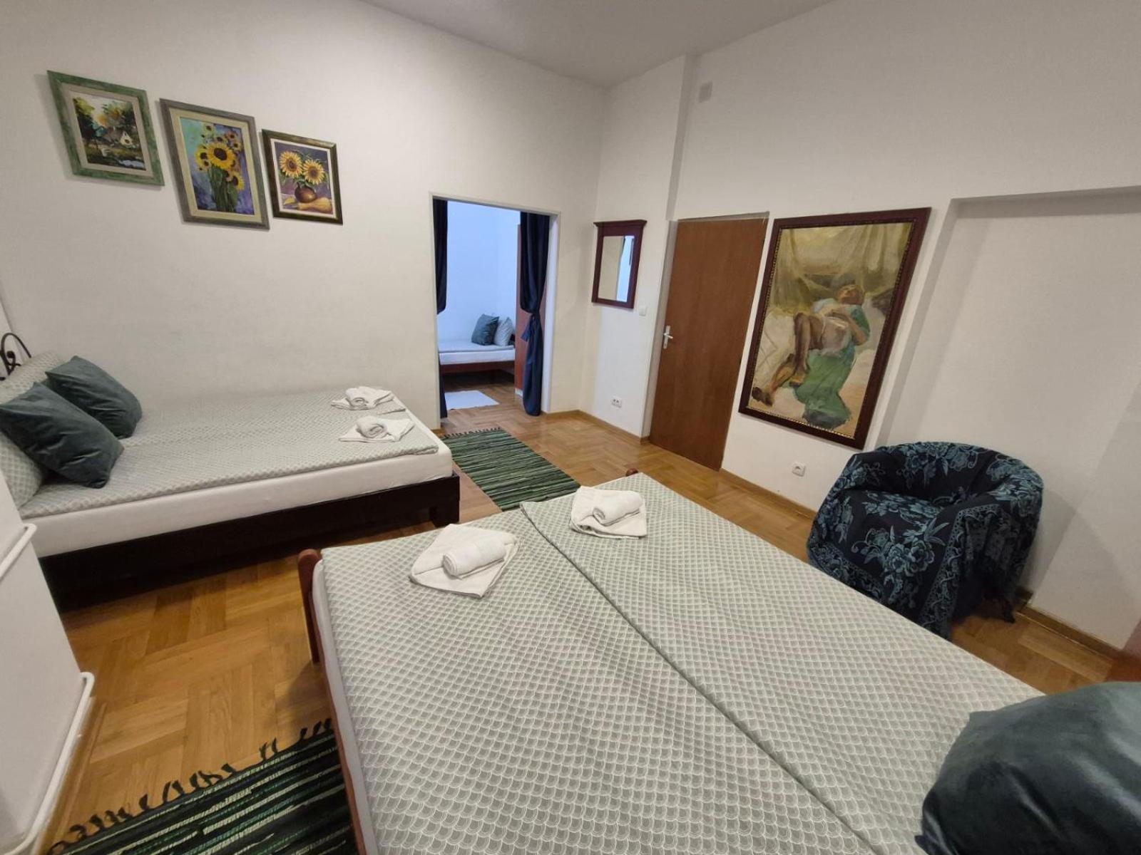 Republica Belgrado Quarto foto